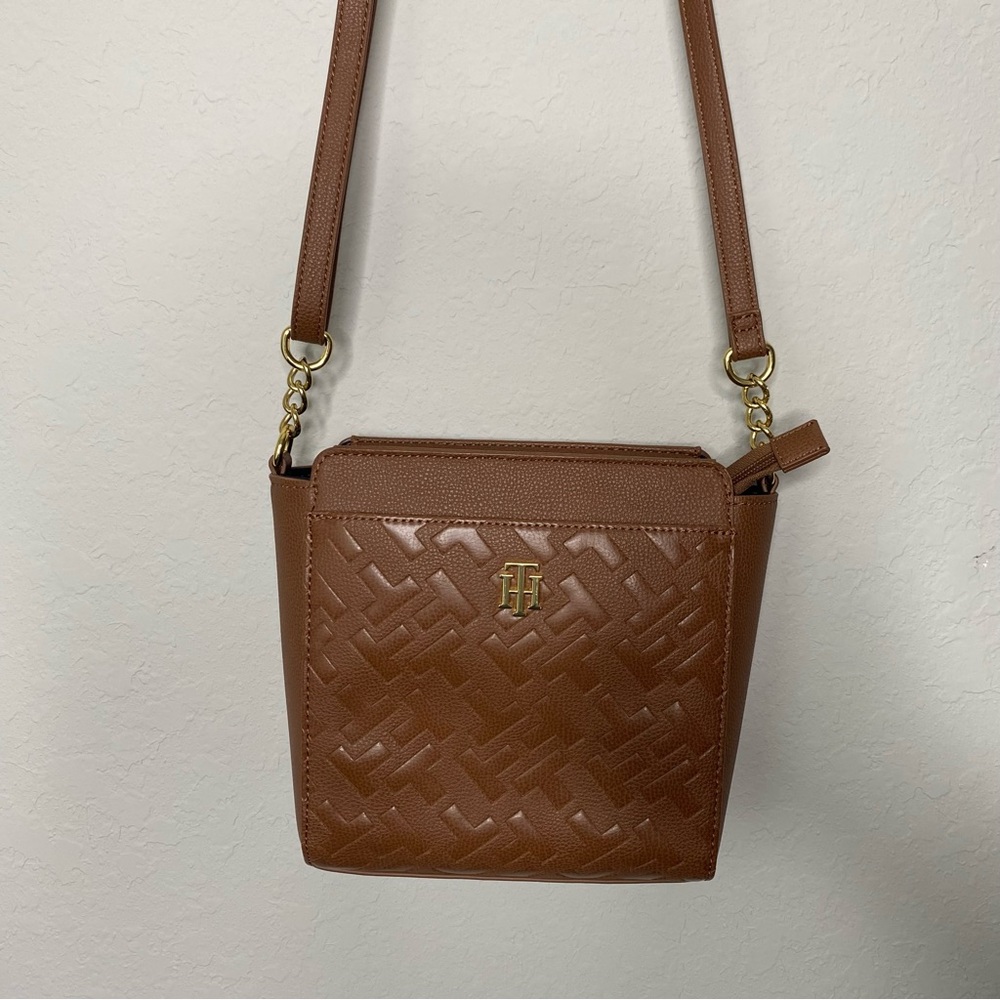 Tommy Hilfiger Antonella II Crossbody Bias Embossed PVC brown